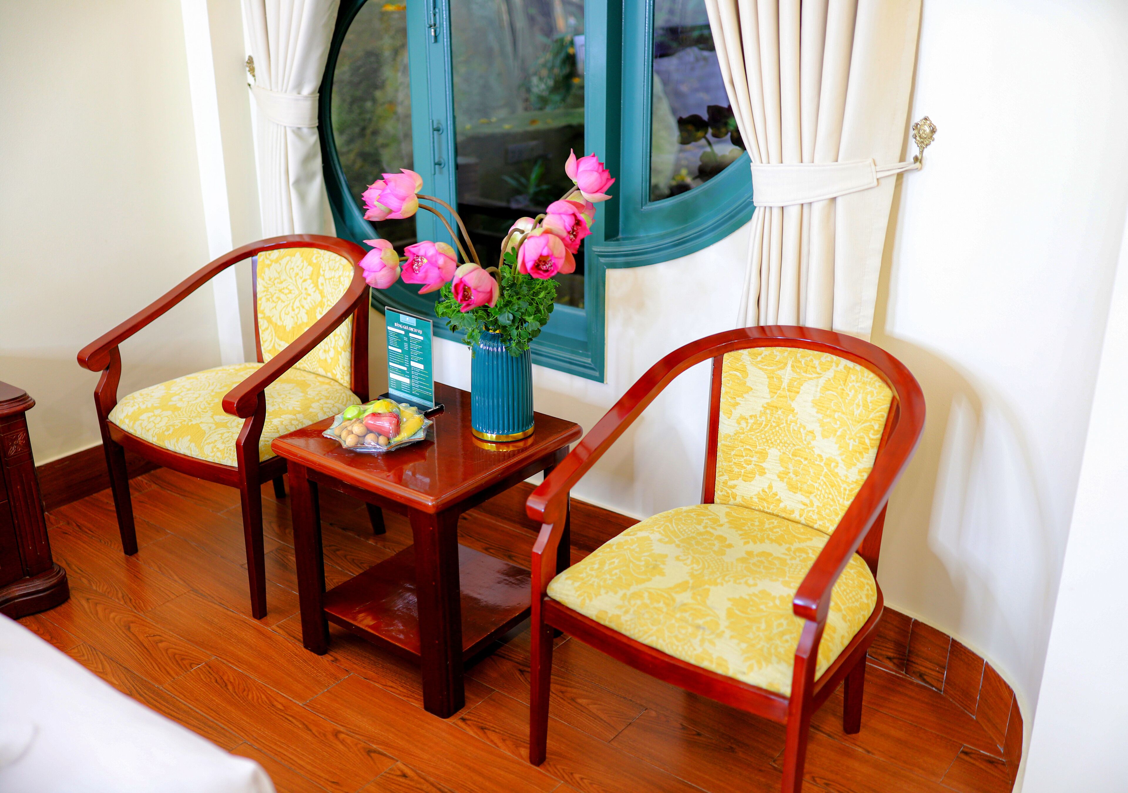 premium deluxe | 1 bedroom, minibar, in-room safe, individually decorated