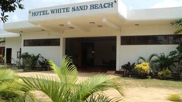 EntrĂ©e de lâhĂ©bergement