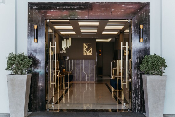 Interior entrance - PVL Suites (Dumaguete)