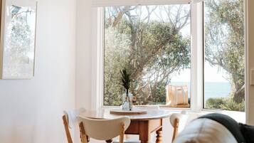Hus - 1 soveværelse - havudsigt (The Nook) | Spisestue