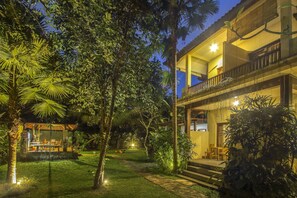Property grounds - Manggis Sari Guest House (Ubud)