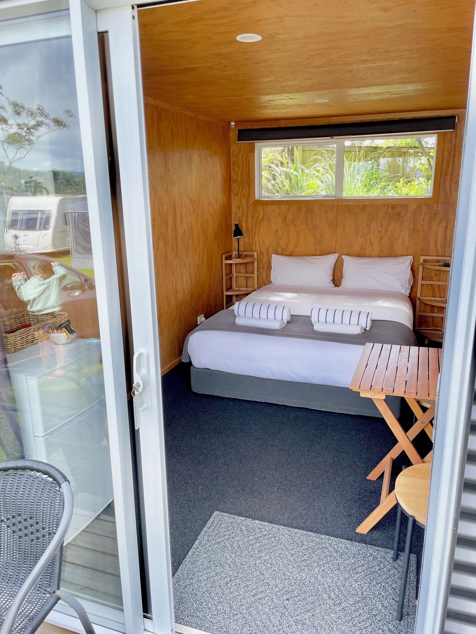 Deluxe-Ferienhütte, 1 Queen-Bett | WLAN, Bettwäsche