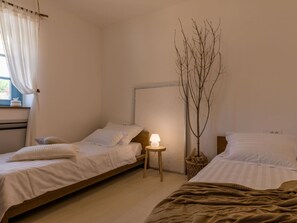 2 bedrooms, free WiFi