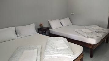 Family Room | Free WiFi