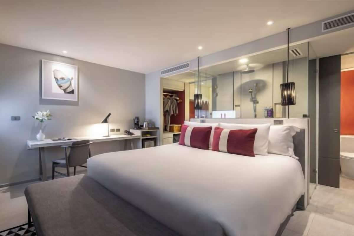 1 habitación, minibar, caja de seguridad en la habitación y escritorio