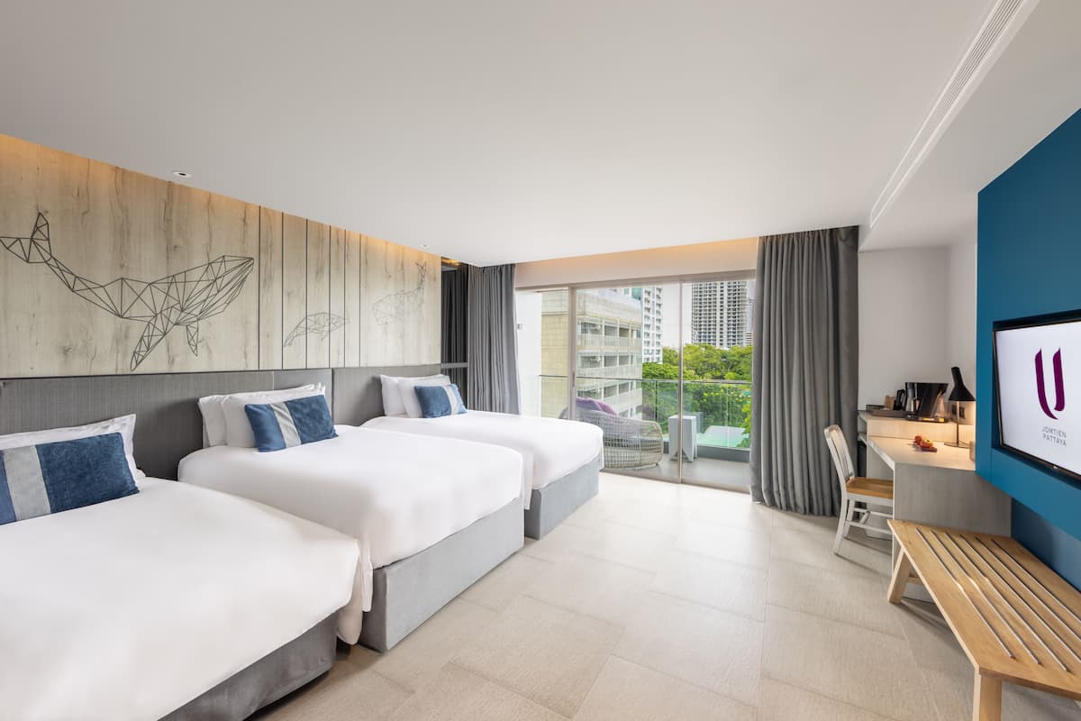 Deluxe Sea Breeze Triple ( 24 Hours Use of Room )