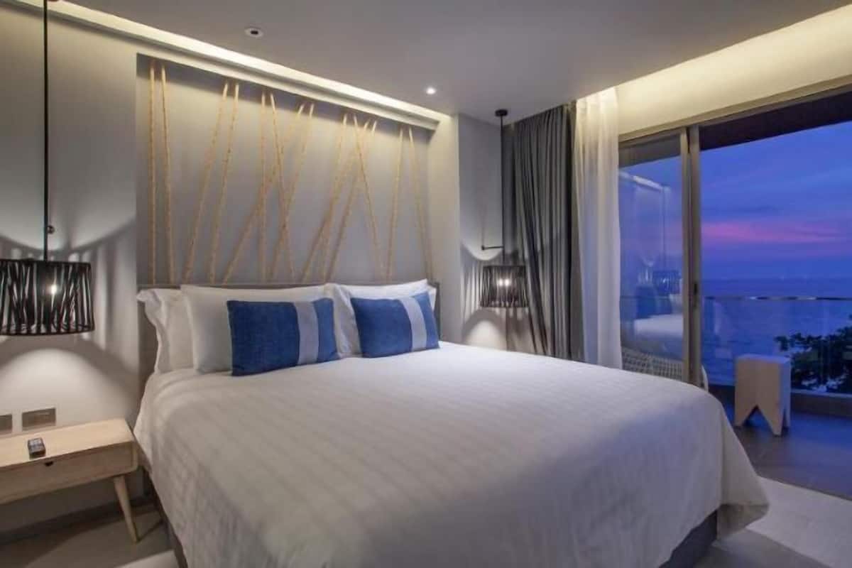 1 Schlafzimmer, Minibar, Zimmersafe, Schreibtisch