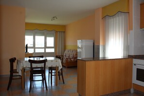 Apartment, 3 Bedrooms, Terrace | Living room | Flat-screen TV - Apartamentos Los Gemelos (Foz)