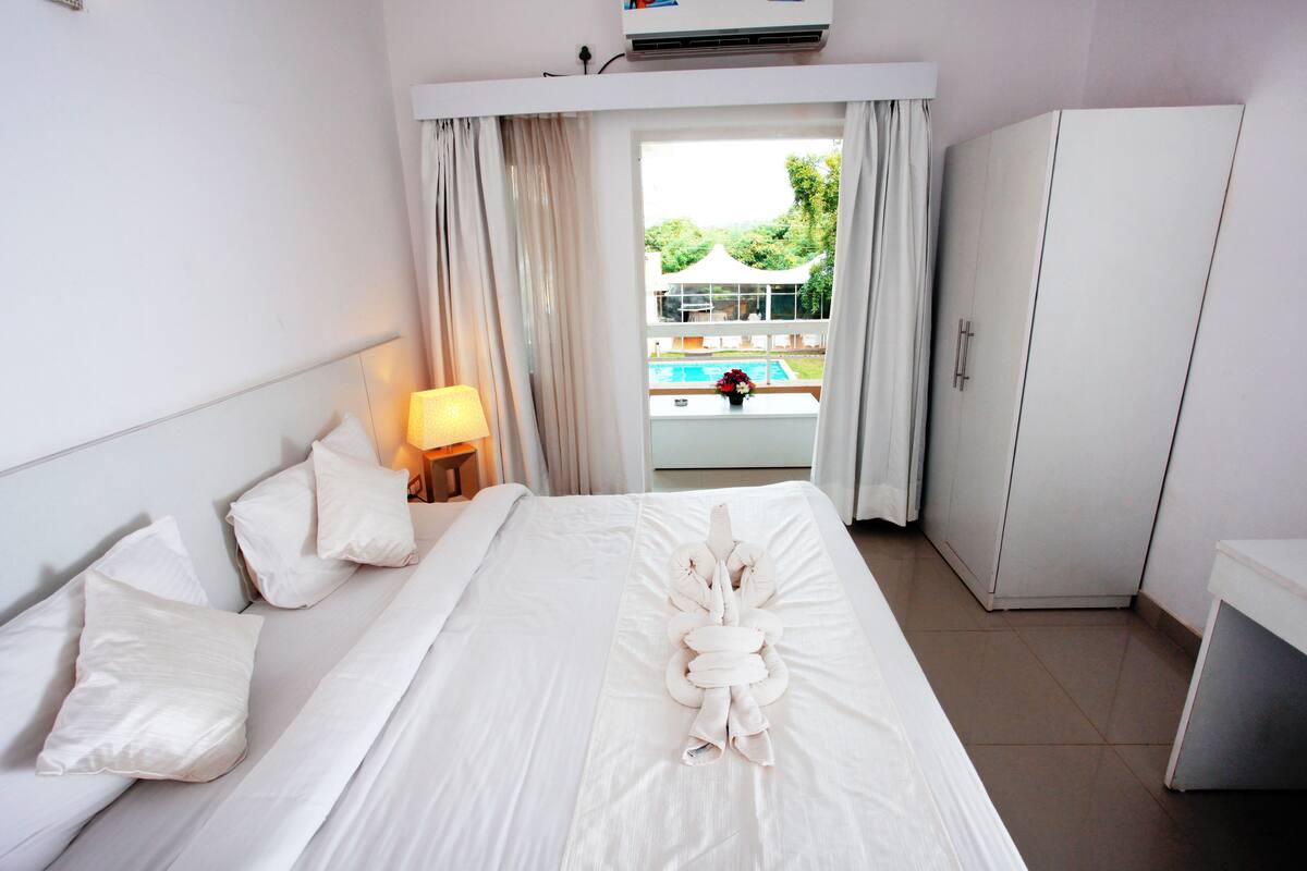 Suite de lujo | 1 habitación, minibar, escritorio y tabla de planchar con plancha