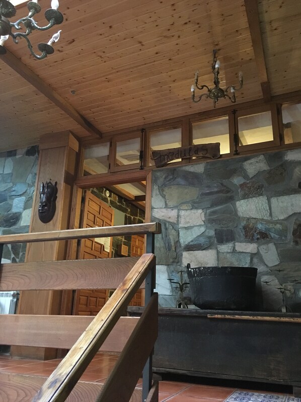 Staircase - Hotel Rural Caminomedulas (Ponferrada)