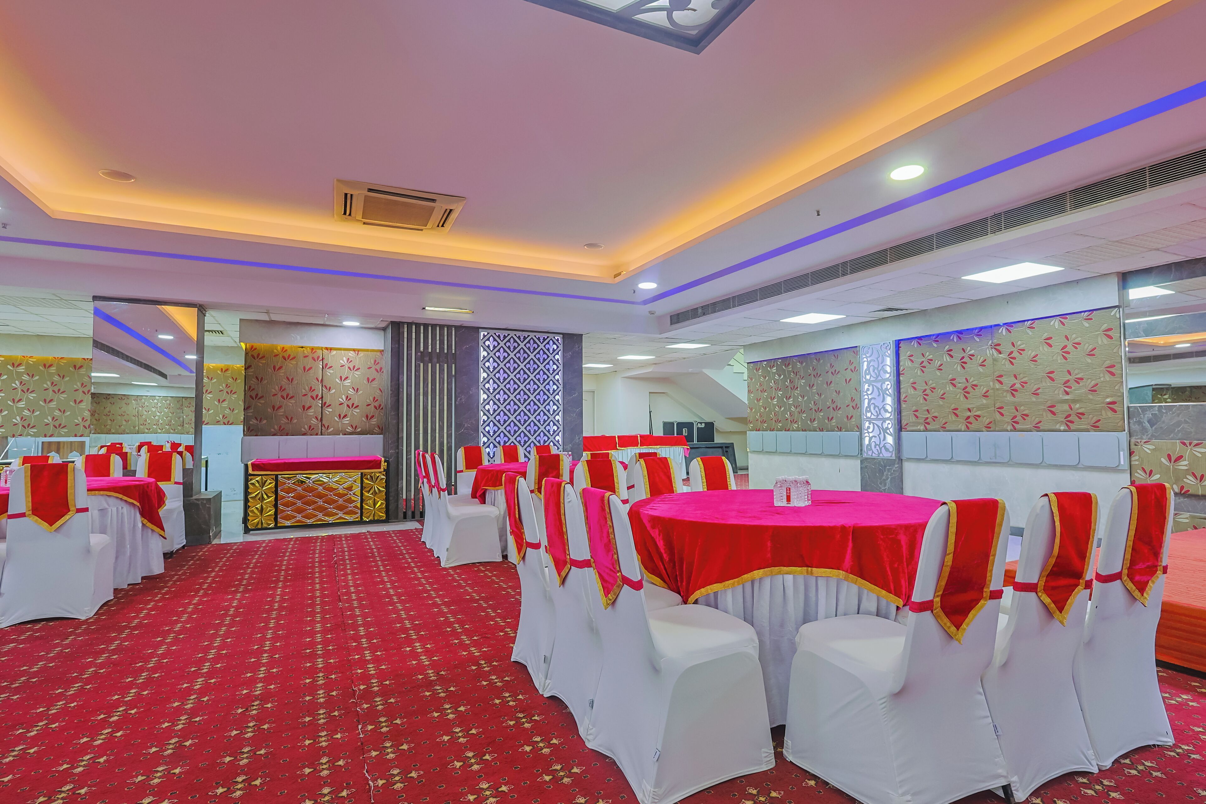 Foto - Hyphen Business Hotel