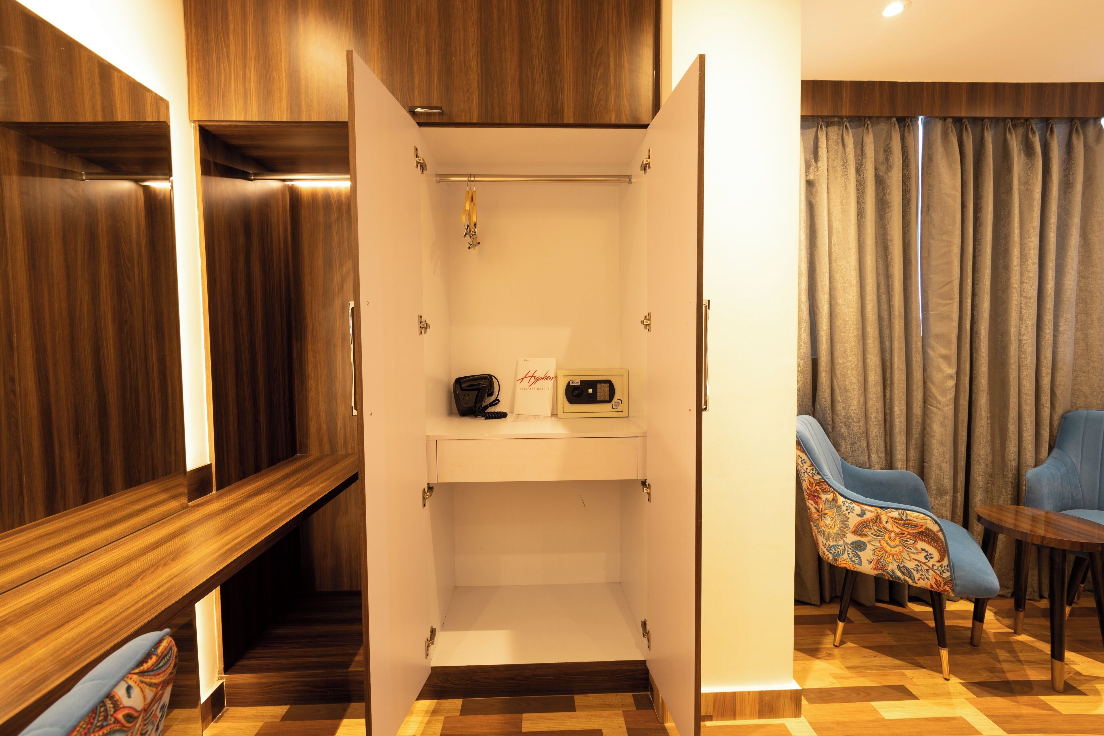 Foto - Hyphen Business Hotel