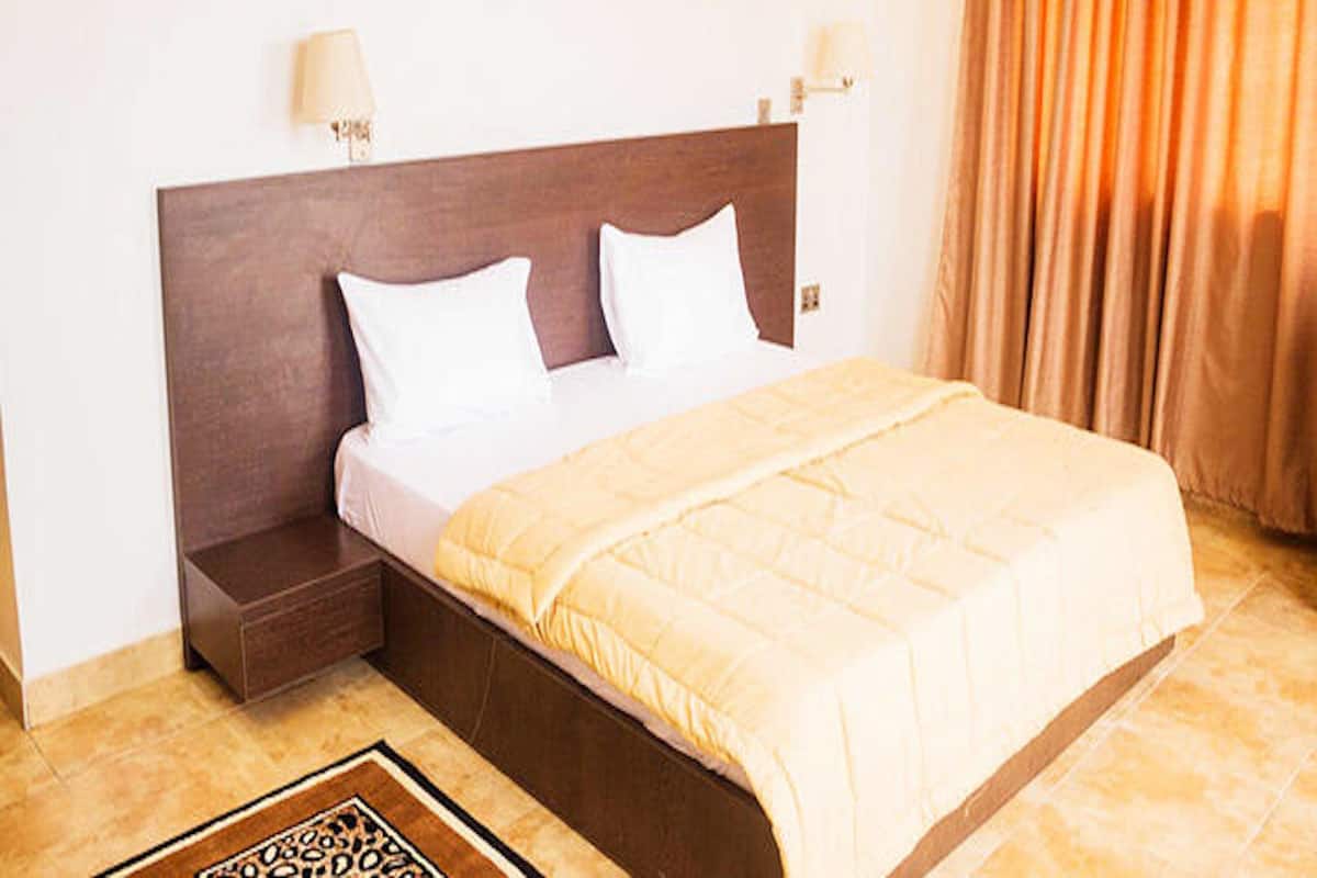 Standard Apartment, 2 Bedrooms | Desk, blackout drapes, iron/ironing board, free WiFi