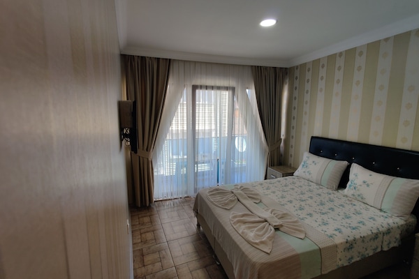 Premium bedding, free WiFi, bed sheets
