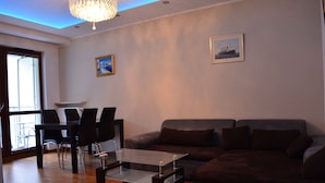 Exclusive Apartment, 1 Bedroom | Living room | Flat-screen TV - J&K Apartaments (Warsaw)