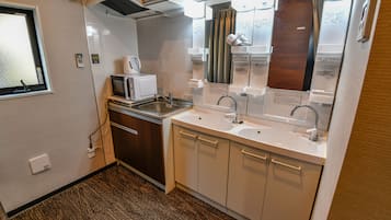 Shared Dormitory, Men only | Shared kitchen | Fridge, microwave, electric kettle
