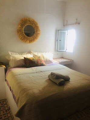 Yksilöllisesti sisustettu, ilmainen Wi-Fi, vuodevaatteet