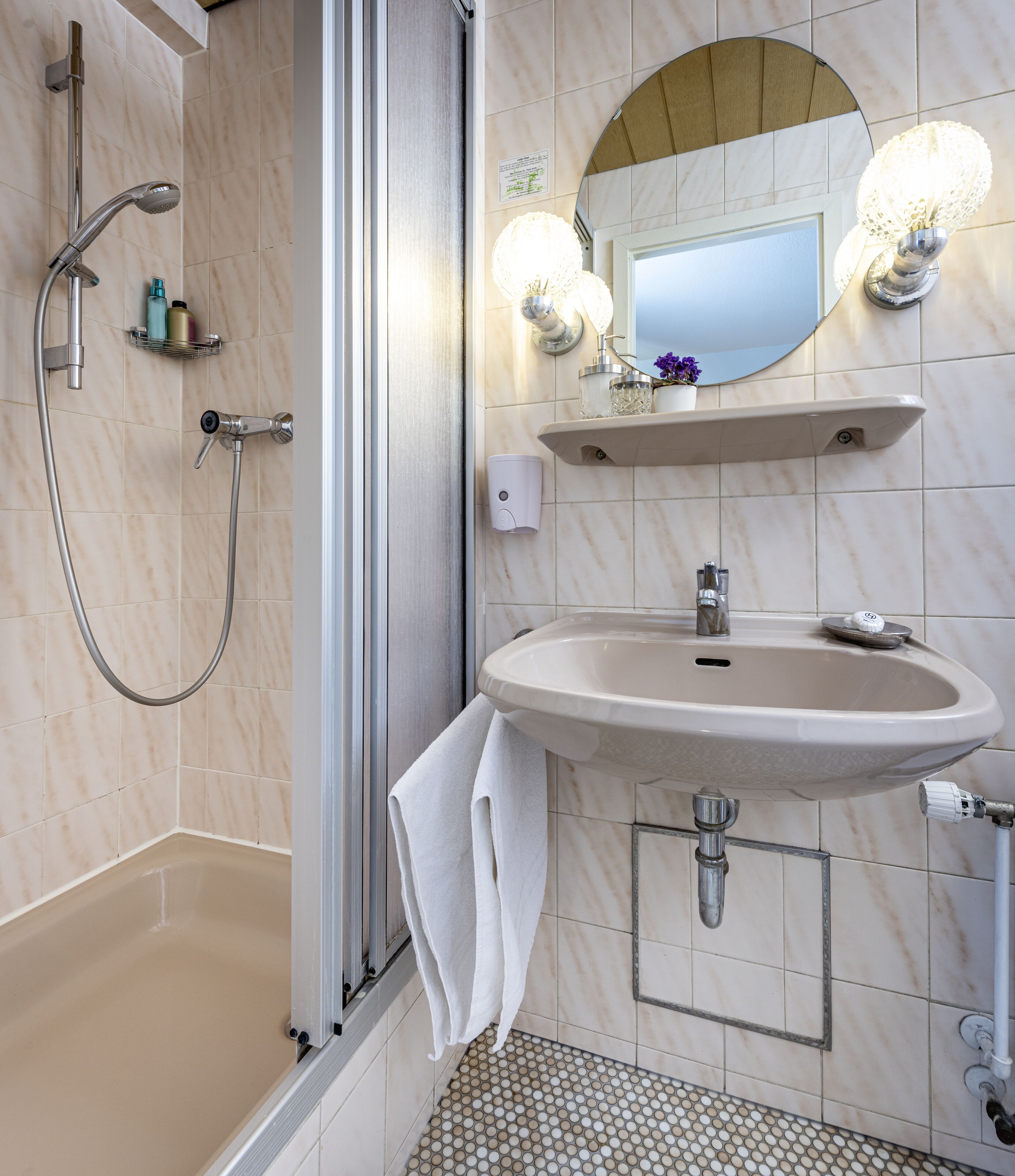 standard double room | bathroom | shower, hair dryer, towels