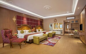 In-room safe, desk, free WiFi, bed sheets - Ramada Suites by Wyndham Solo (Colomadu)