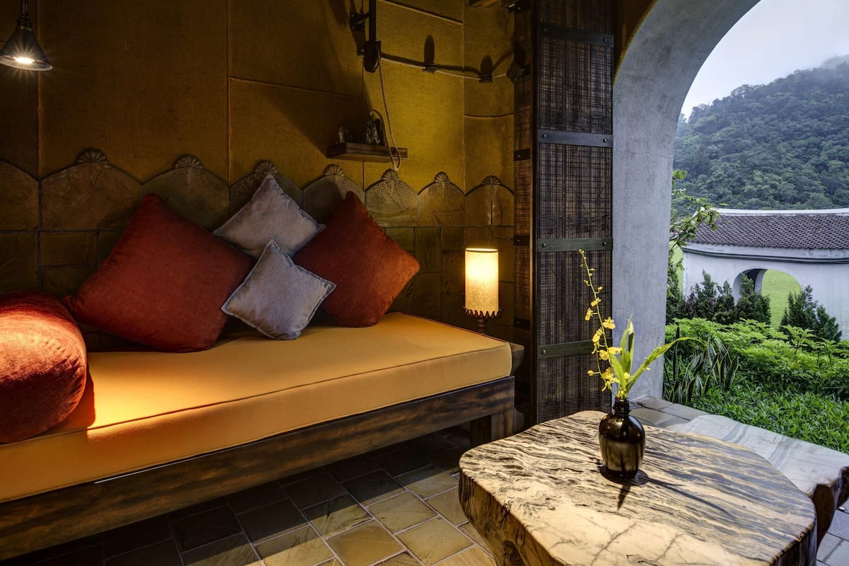 Phòng Superior, 2 giường đơn (Forest View) | Bộ đồ giường cao cấp, minibar, két bảo mật tại phòng, bàn
