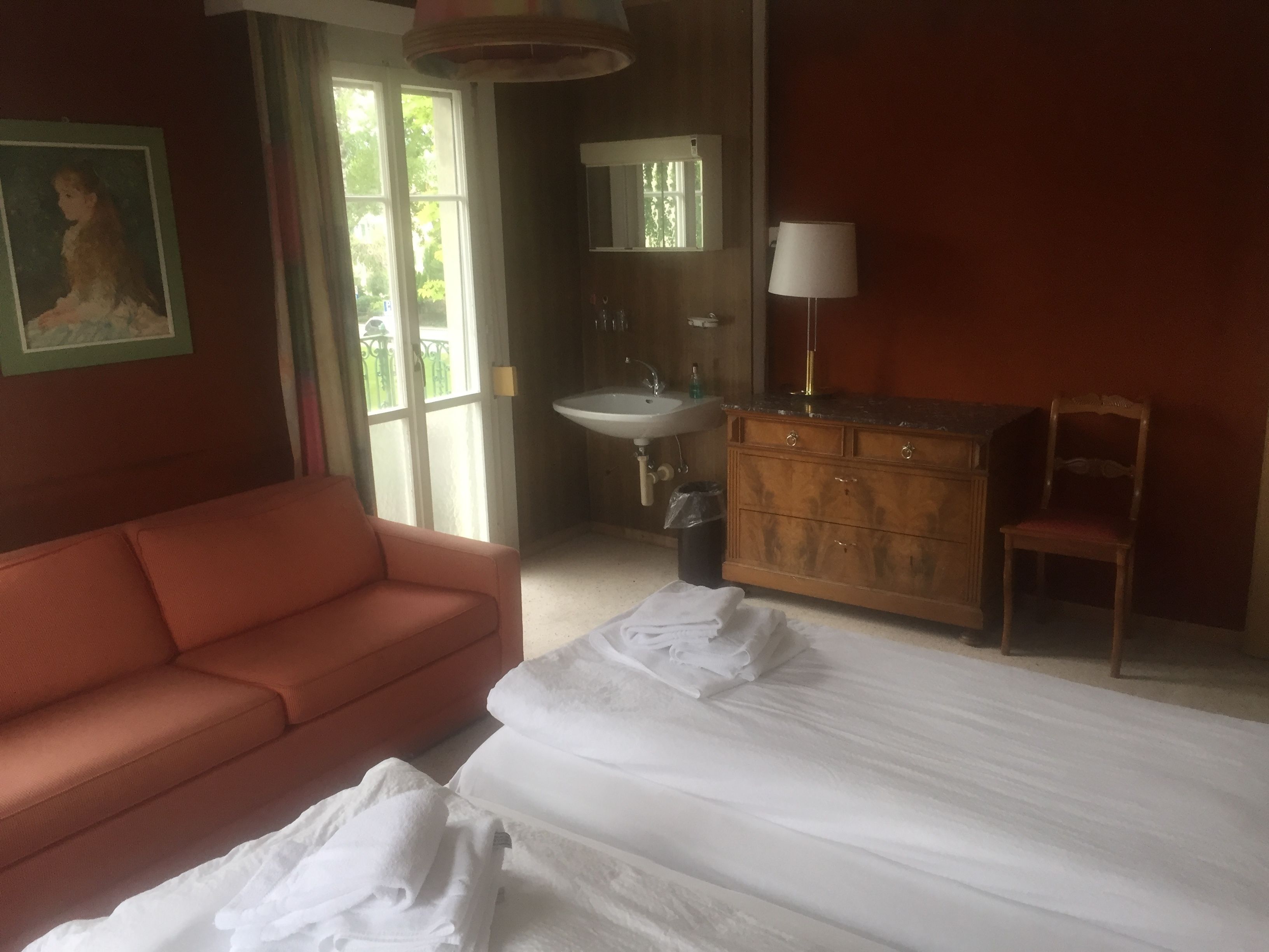 Standard Double Room, Private Bathroom | Iron/ironing board, free WiFi