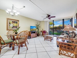 TV, DVD player - West Maui Bliss! Lanai, Full Kitchen, Laundry, WiFi, AC, TVs+DVD–Kamaole Sands 4109 (KIHEI)