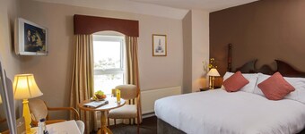 Hylands Burren Hotel