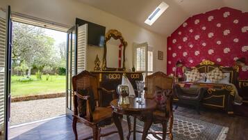 Individually decorated, individually furnished, iron/ironing board