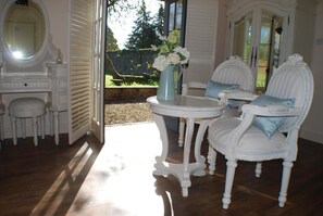 Chaumont | Interior
