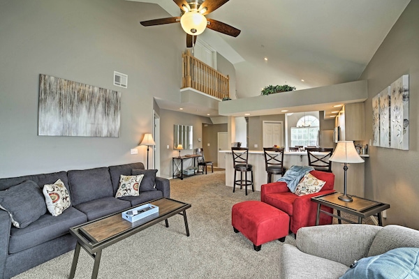 Branson Vacation Rental | 2BR | 3BA | 1,497 Sq Ft | Stairs Required