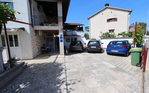 Property grounds - EVA One-Bedroom Apartment 5 (Rovinj)