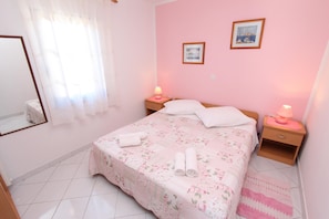 1 dormitorio, wifi gratis, ropa de cama