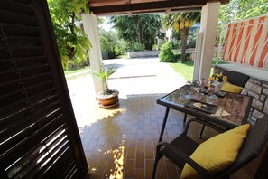 Outdoor dining - SEA Studio with Terrace (Rovinj)