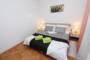 1 bedroom, free WiFi, bed sheets - NOELLA MIA One-Bedroom Apartment (Rovinj)