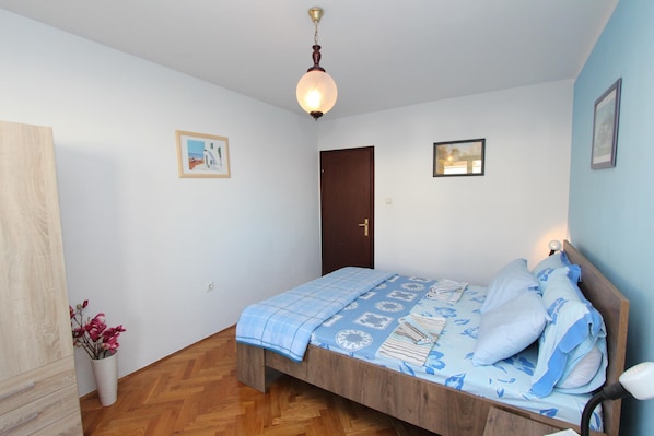 3 Schlafzimmer, kostenloses WLAN, Bettwäsche