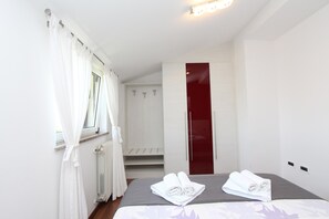 1 Schlafzimmer, Bügeleisen/Bügelbrett, kostenloses WLAN, Bettwäsche