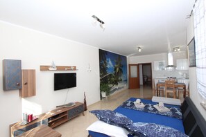 1 camera, ferro/asse da stiro, Wi-Fi gratuito, lenzuola