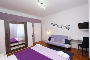1 camera, ferro/asse da stiro, Wi-Fi gratuito, lenzuola
