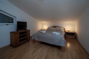 3 chambres, Wi-Fi gratuit, draps fournis