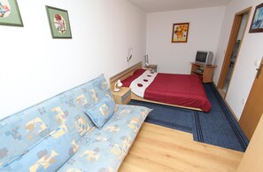 1 Schlafzimmer, Bügeleisen/Bügelbrett, kostenloses WLAN, Bettwäsche