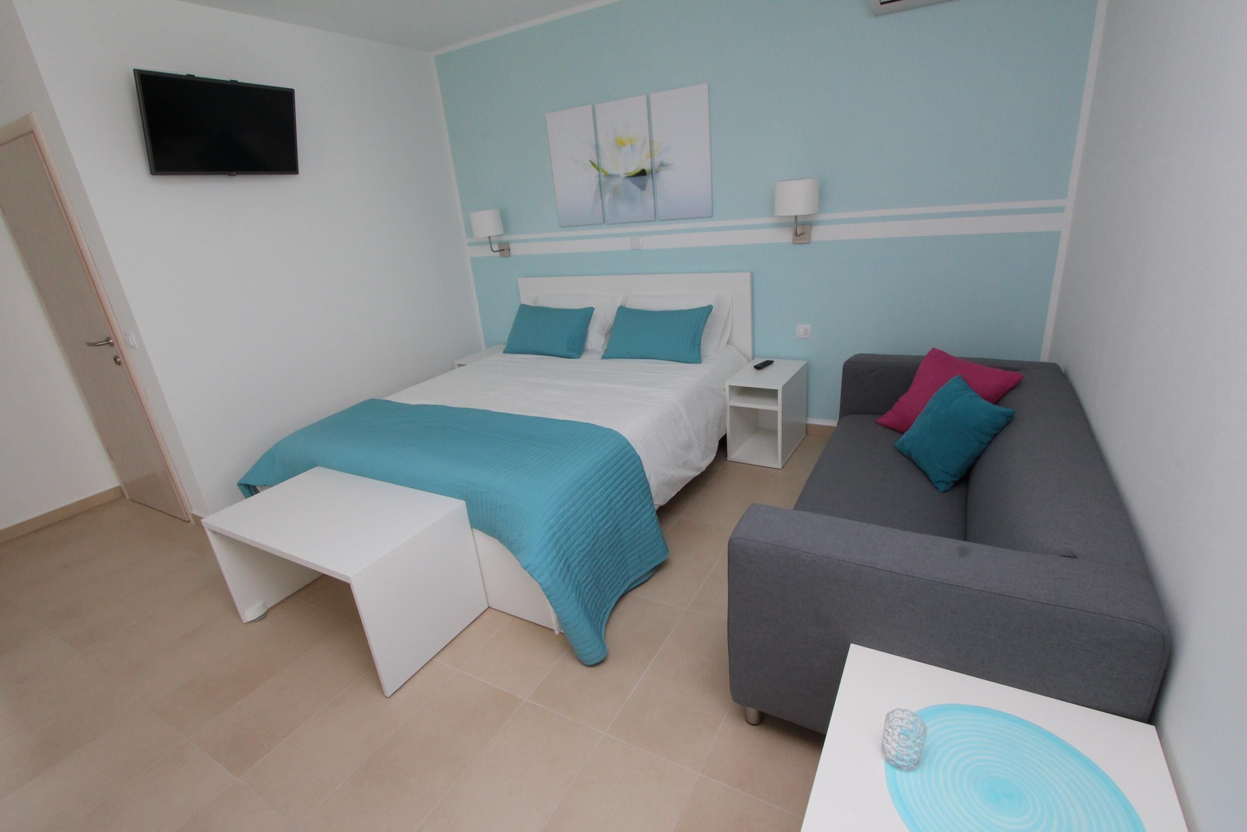 1 bedroom, free WiFi, bed sheets