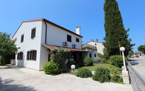 Exterior - APOLLONIO Studio Apartment with Terrace (Rovinj)