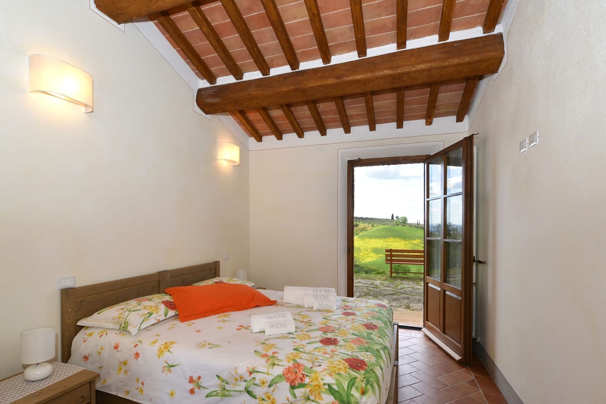 Comfort Room, 1 Bedroom (Rose) | Wi-fi percuma, cadar katil