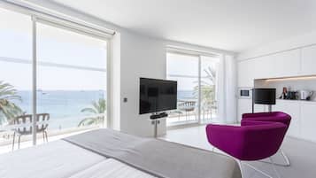 Superior Loft, 1 Double Bed, Sea View | Living room
