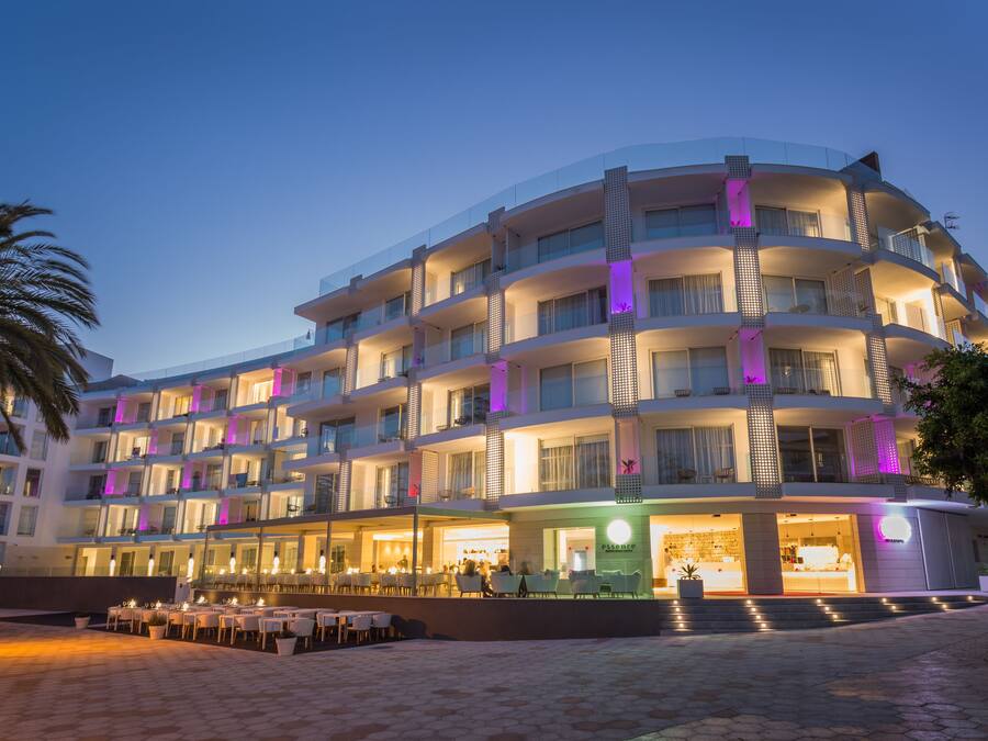 Front of property – evening/night