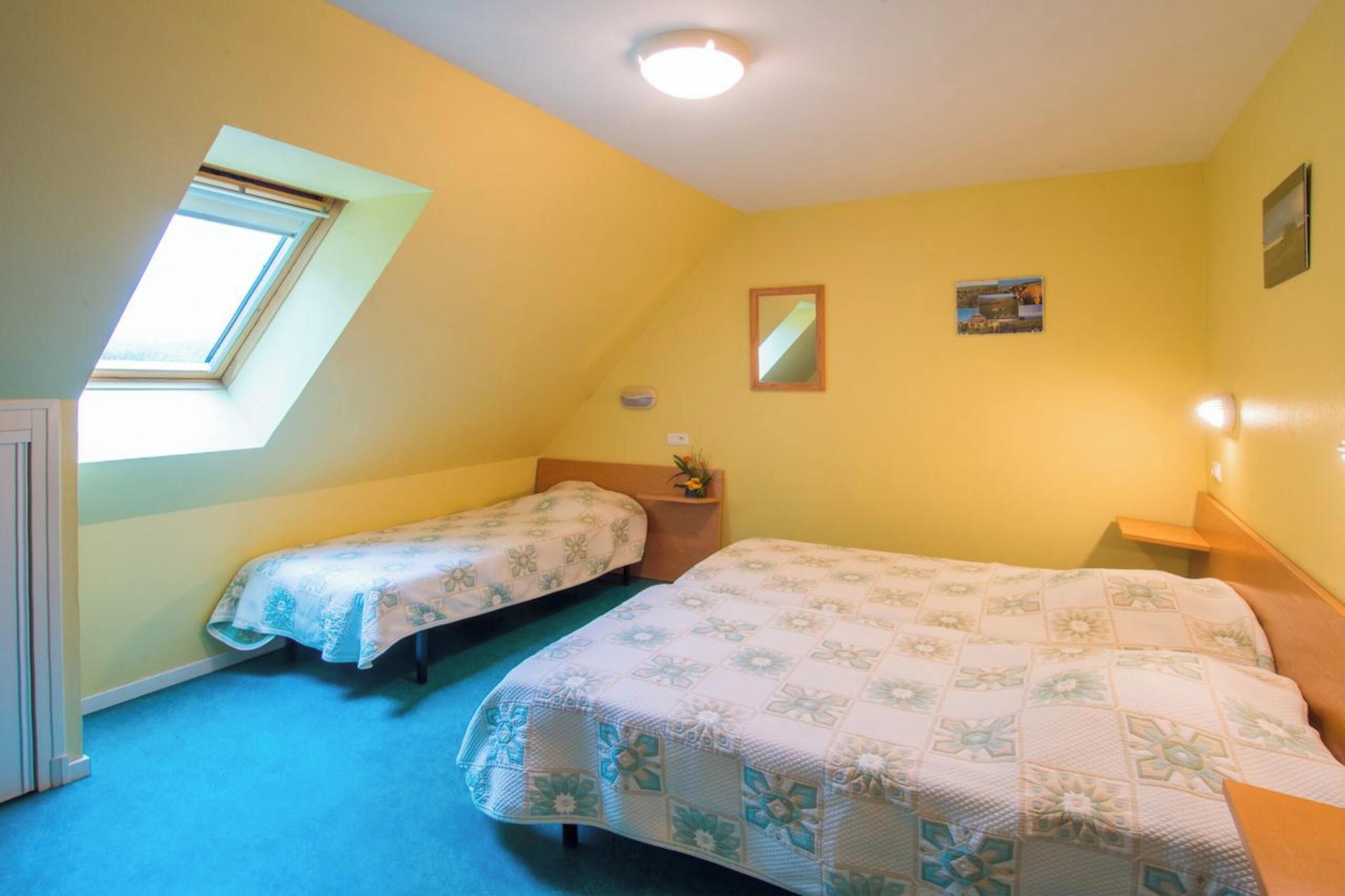 7 slaapkamers, een strijkplank/strijkijzer