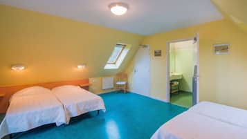 6 camere, ferro/asse da stiro