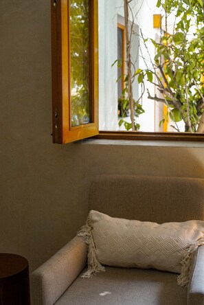 Suite Aromas | 埃及棉床单、高档床上用品、迷你吧（备有免费物品）、客房内保险箱