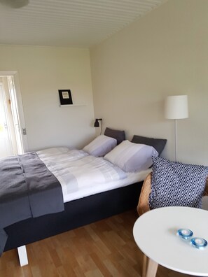 Apartment, 1 Double or 2 Single Beds