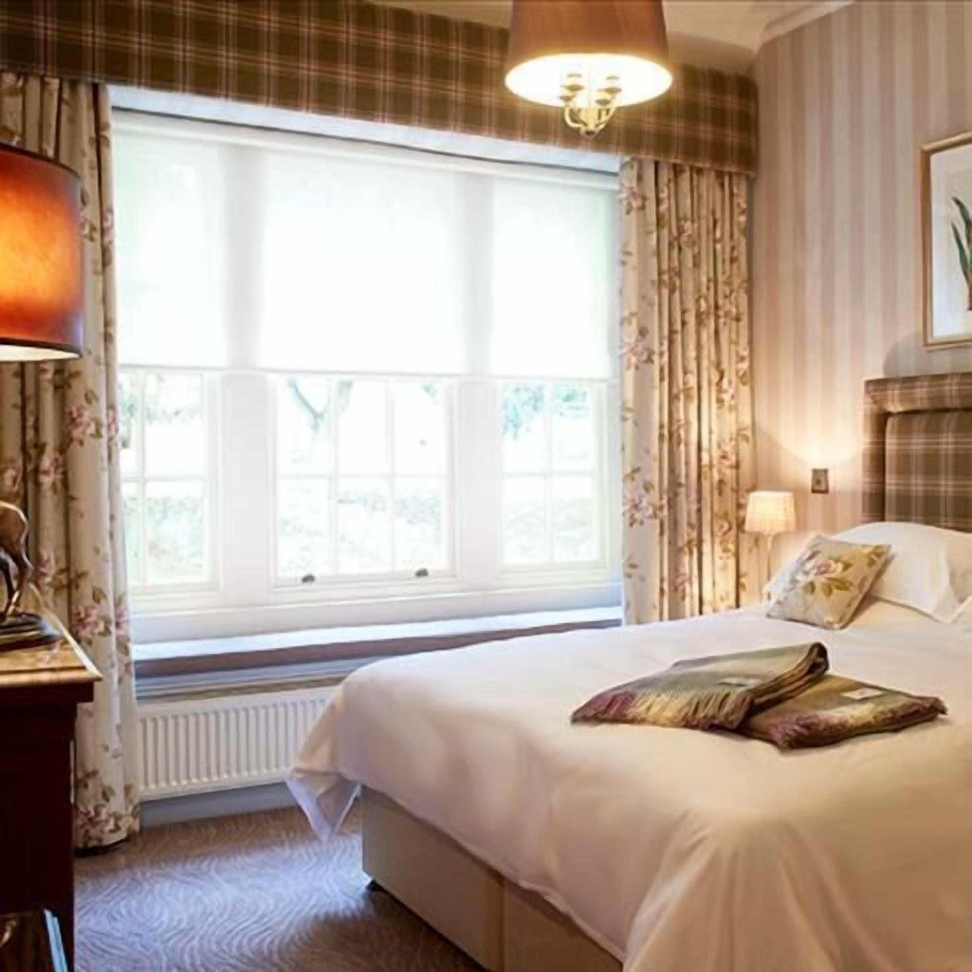 in-room safe, blackout curtains, iron/ironing board, free wifi